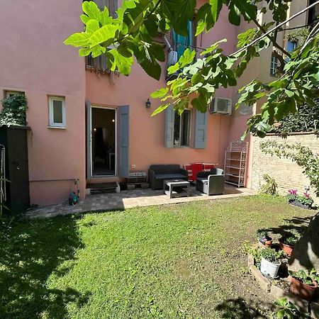 Apartmán Oasis In The Centre Of Boloňa Exteriér fotografie